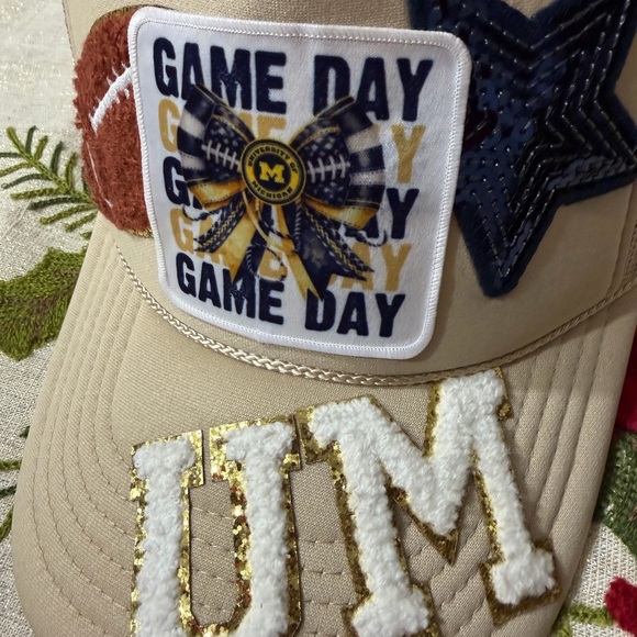Vintage OTTO Michigan Wolverines Game Day Patches One Size Beige MeshTrucker Hat - Picture 3 of 12